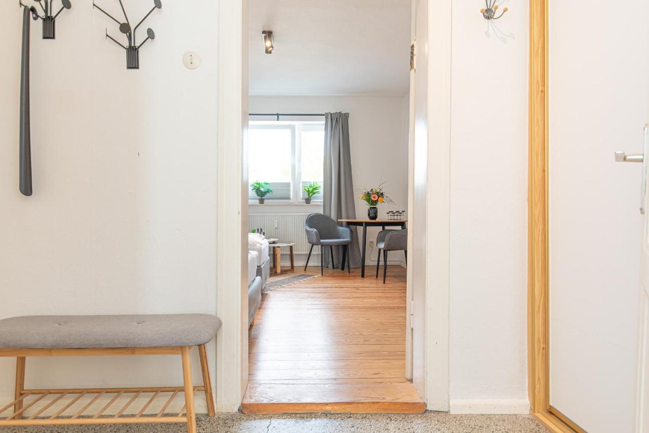 Fewo1846 - Kommood - Zentral Gelegenes Studio-Apartment Mit Balkon Im Hochparterre Flensburg Exteriör bild